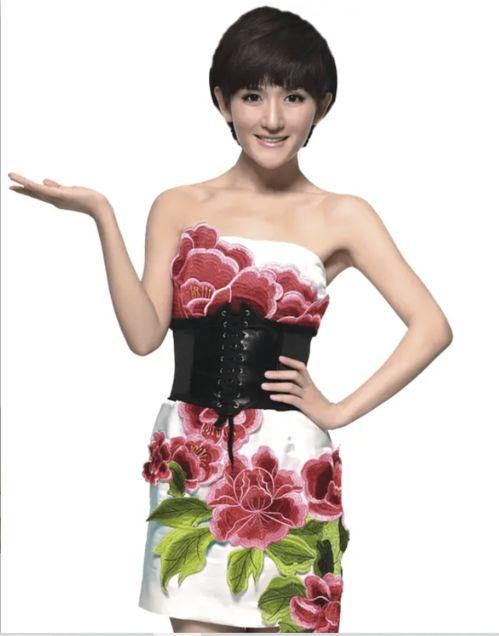 戚薇谢娜最新爆料,揭秘娱乐圈背后的惊人真相！  第2张