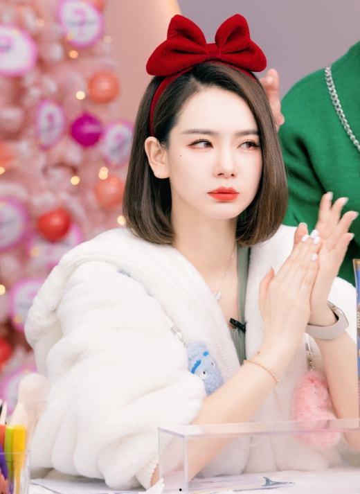 戚薇谢娜最新爆料,揭秘娱乐圈背后的惊人真相！  第3张