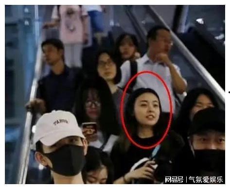 站姐爆料大瓜最新视频,最新视频大瓜揭秘,娱乐圈风云再起! 第2张 站姐爆料大瓜最新视频,最新视频大瓜揭秘,娱乐圈风云再起! 第2张